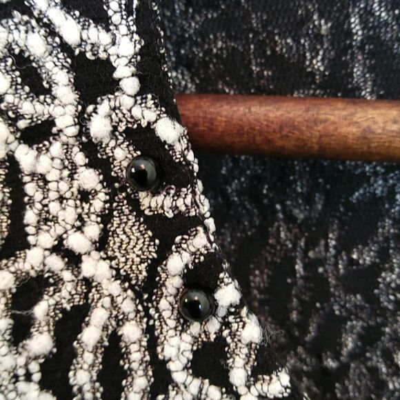 1849 black & white button western blouse - Picture 13 of 15